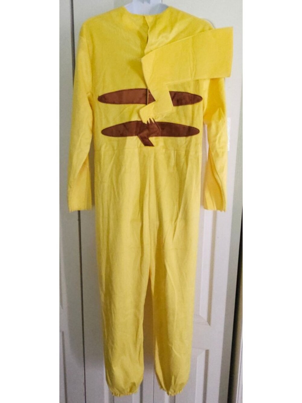 Pokemon Pikachu Costume Kids 10-12 Beanie Hat Trick or Treat Bag Tail Halloween - Picture 4 of 8
